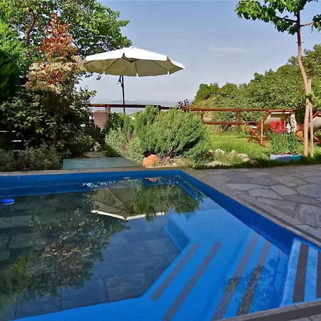 Pelion Homes Villa *