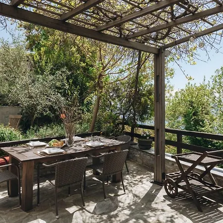 Pelion Homes *